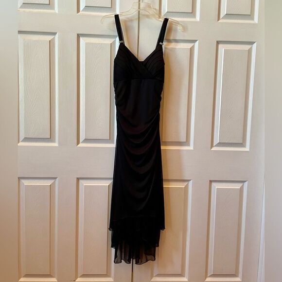 BLACK HI-LOW SLEEVELESS DRESS by SCARLETT SIZE 10 RHINESTONE EMBELLISHMENT - Picture 1 of 7